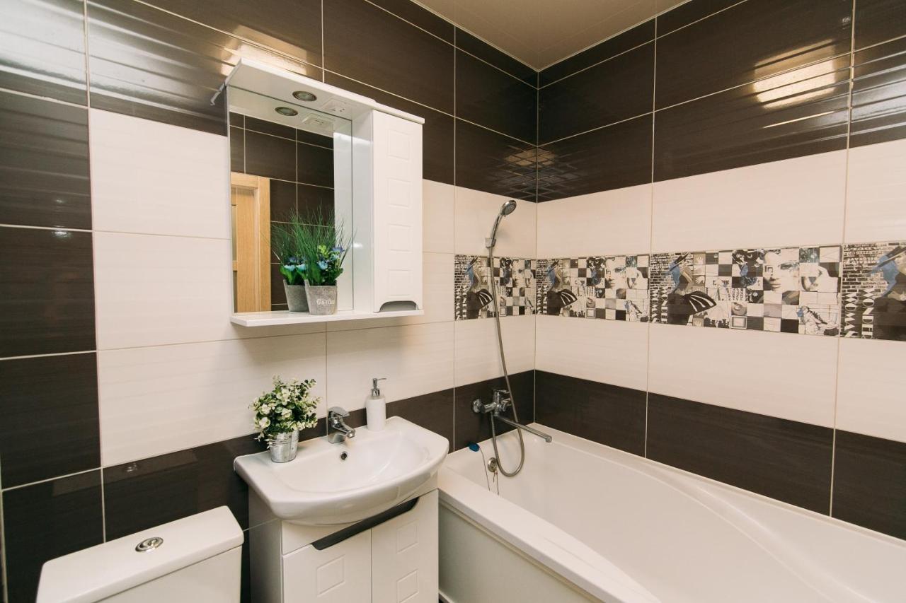 Vip Apartments Faraon On Kharkovskaya 1 Floor Sumy Εξωτερικό φωτογραφία