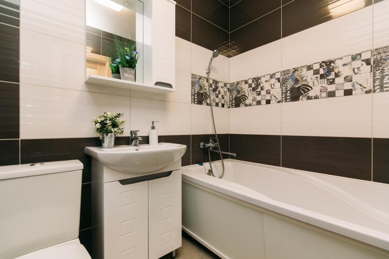 Vip Apartments Faraon On Kharkovskaya 1 Floor Sumy Εξωτερικό φωτογραφία