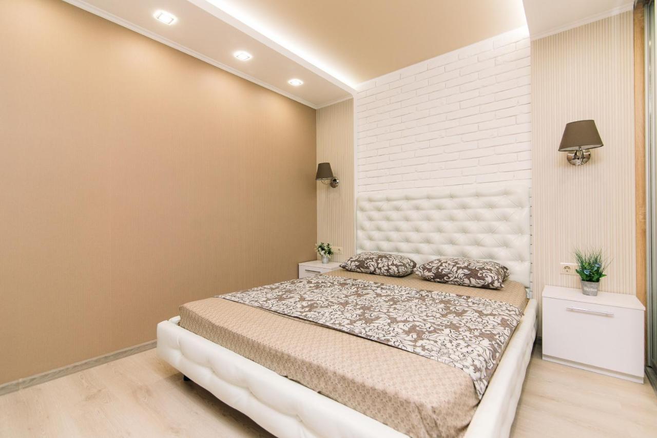Vip Apartments Faraon On Kharkovskaya 1 Floor Sumy Εξωτερικό φωτογραφία