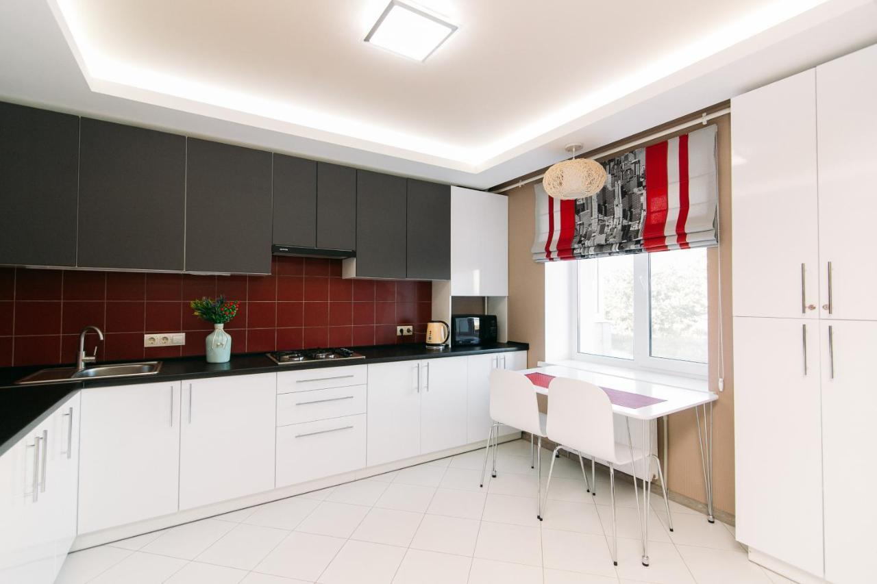 Vip Apartments Faraon On Kharkovskaya 1 Floor Sumy Εξωτερικό φωτογραφία