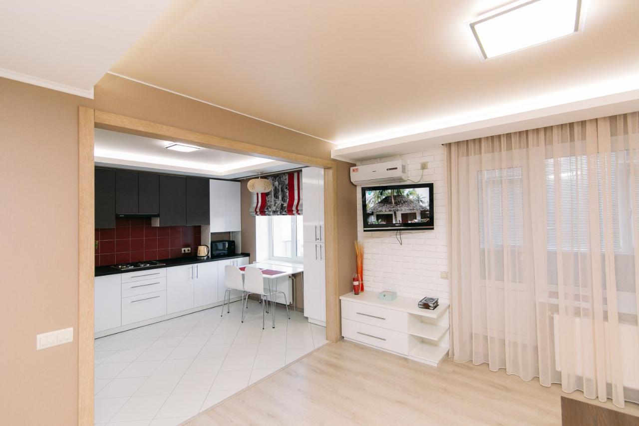 Vip Apartments Faraon On Kharkovskaya 1 Floor Sumy Εξωτερικό φωτογραφία