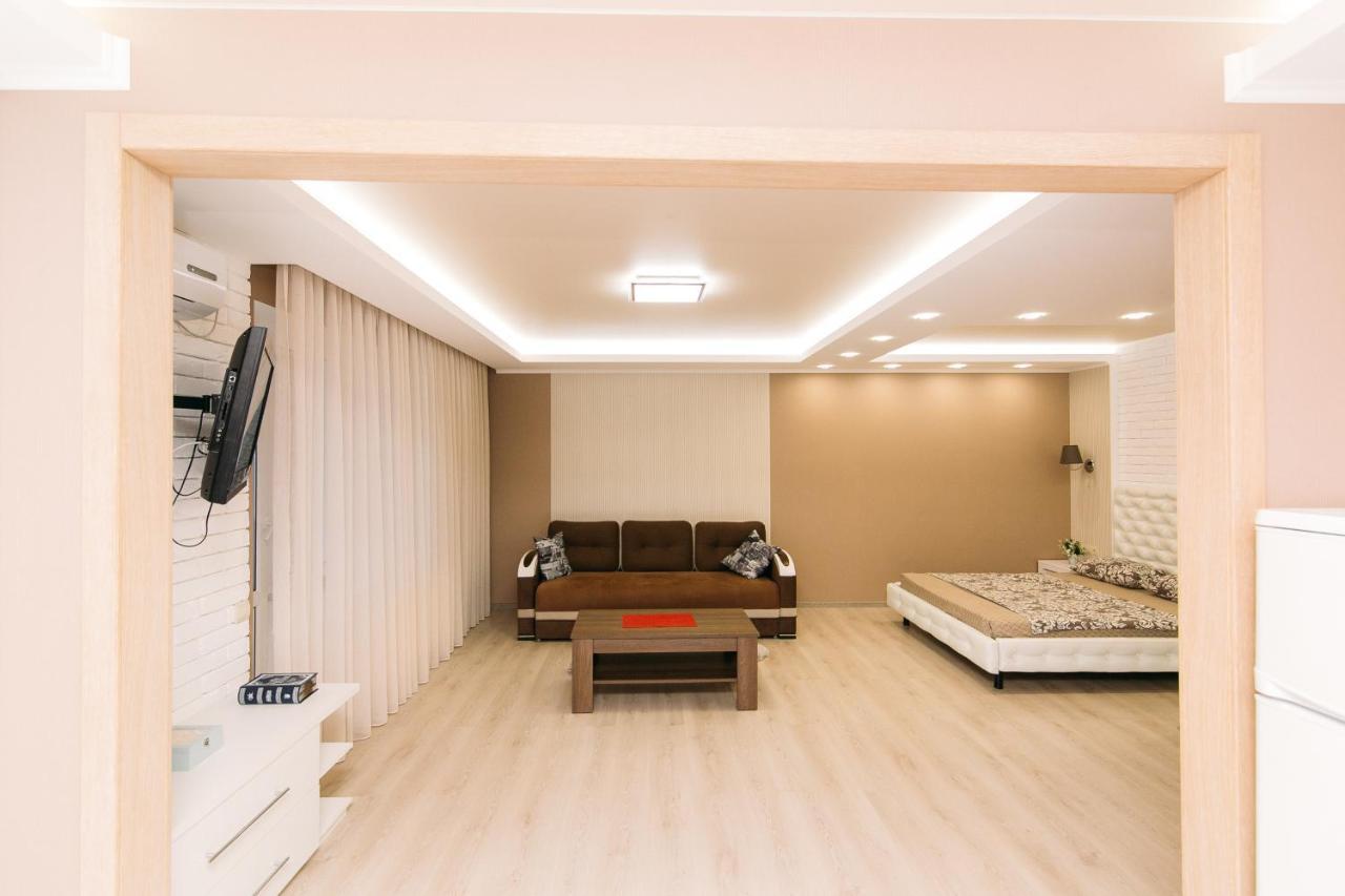 Vip Apartments Faraon On Kharkovskaya 1 Floor Sumy Εξωτερικό φωτογραφία